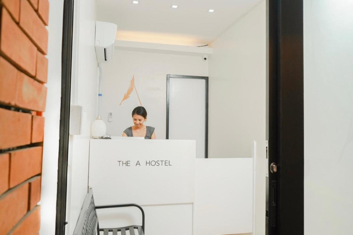 The A Hostel Balabag  エクステリア 写真