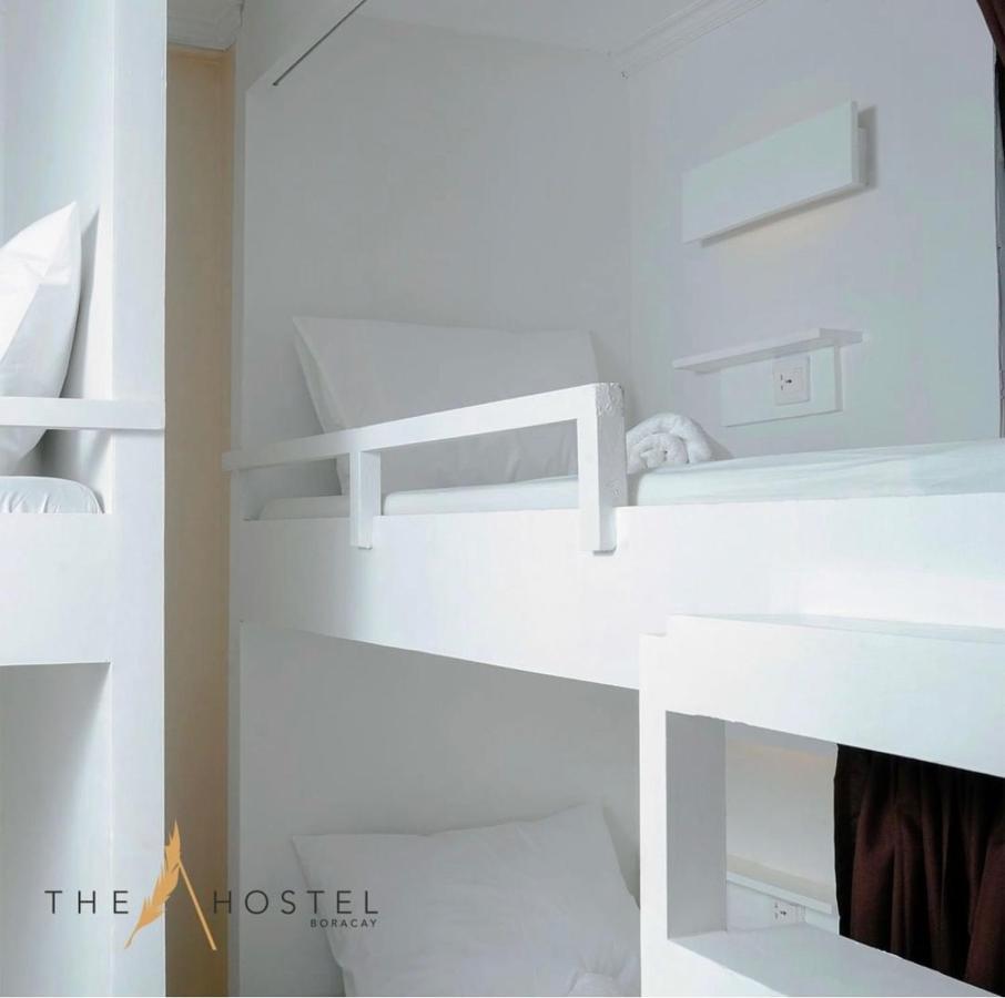 The A Hostel Balabag  エクステリア 写真